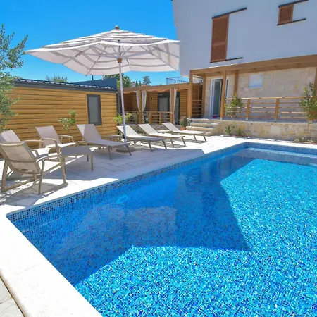 Gorgeous In Feriehus