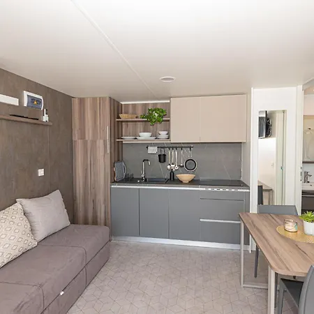 Gorgeous In Feriehus *