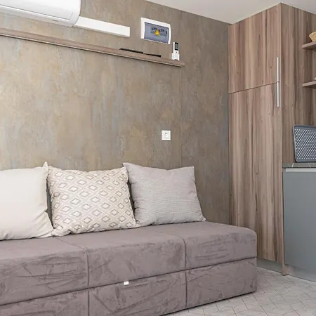 Gorgeous In Feriehus Brodarica (Sibenik-Knin)