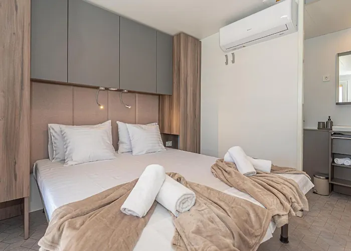 Vikendica Gorgeous In *