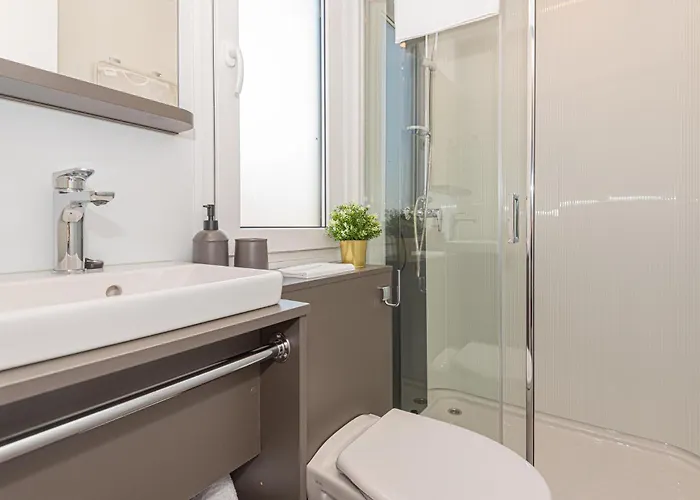 Gorgeous In * Brodarica (Sibenik-Knin)